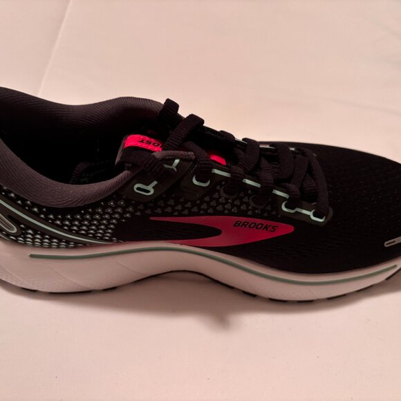 Women's Brooks Ghost 14 Running Shoes - Size 7.5 Wide - Black/Pink/Yucca - Picture 3 of 6